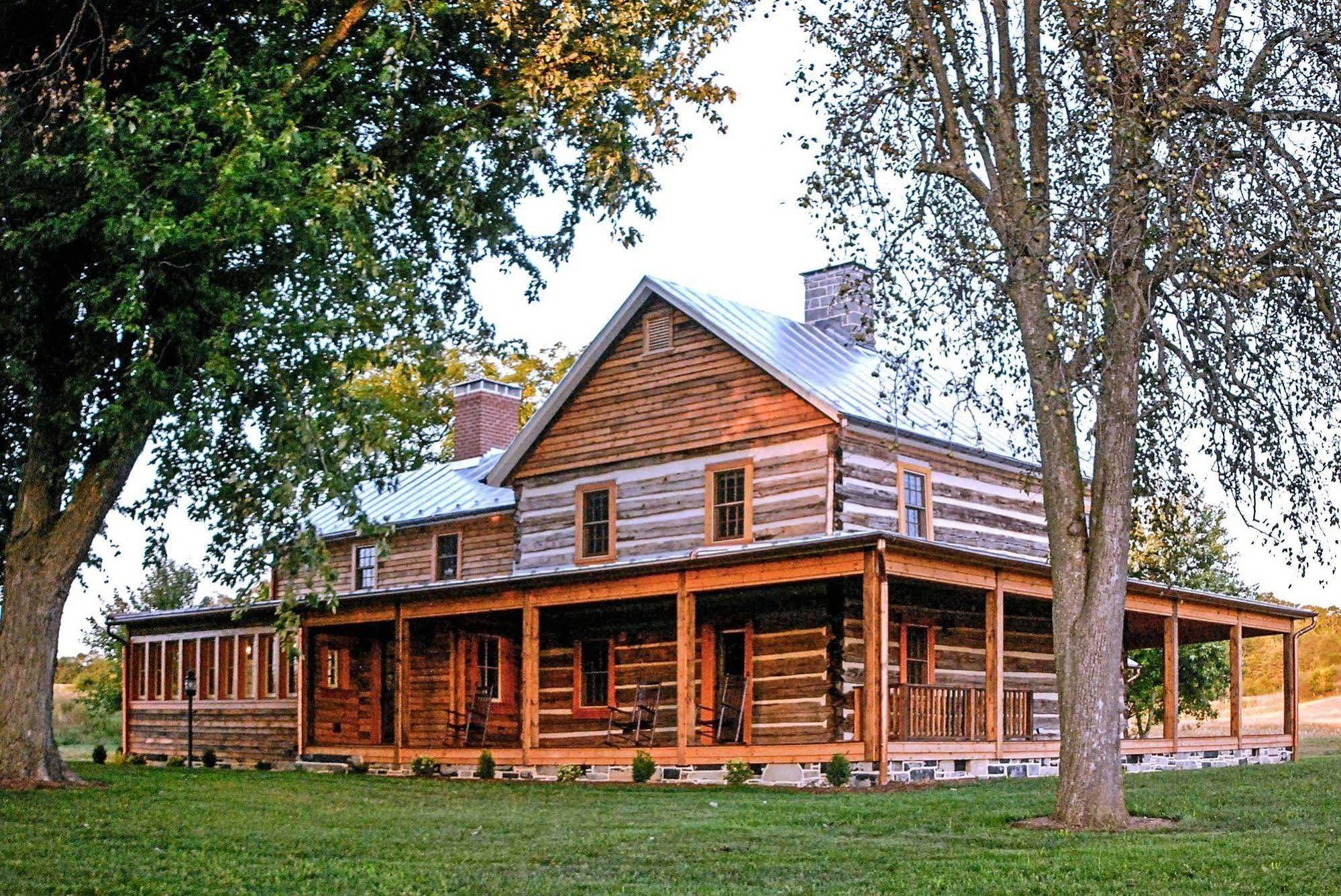 Silver Lake Bed And Breakfast (Adults Only) Harrisonburg Exterior photo